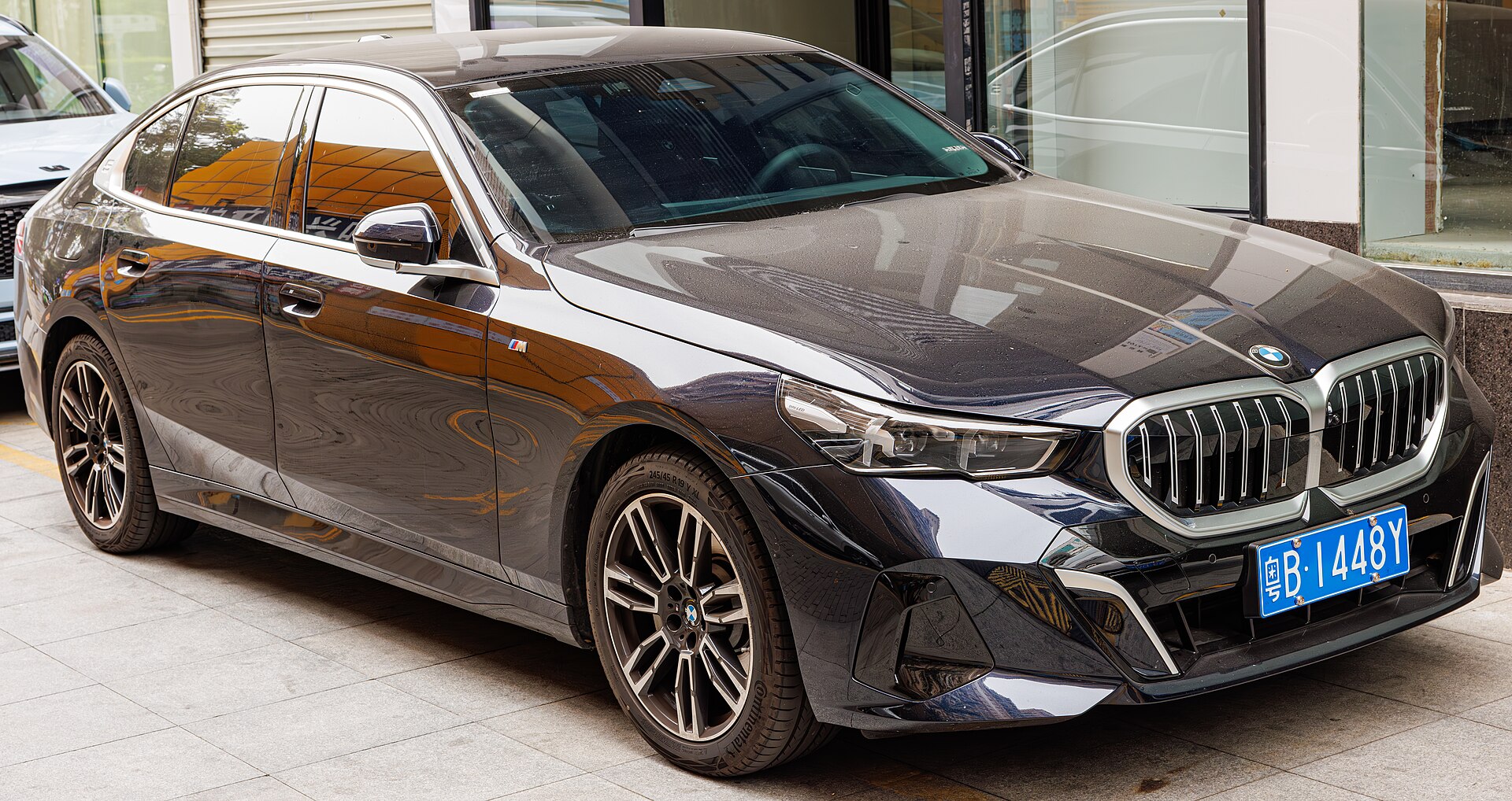 BMW 5 Series (Sedan / Touring) G60 / G61 (2023–)