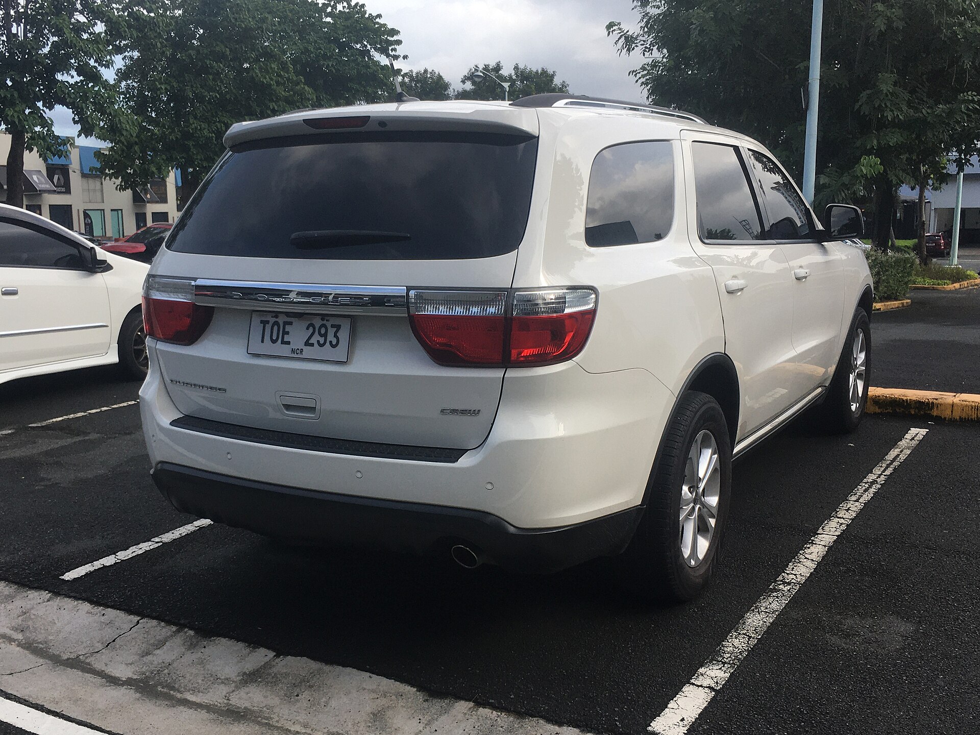 Dodge Durango Durango (1990–) – rear view