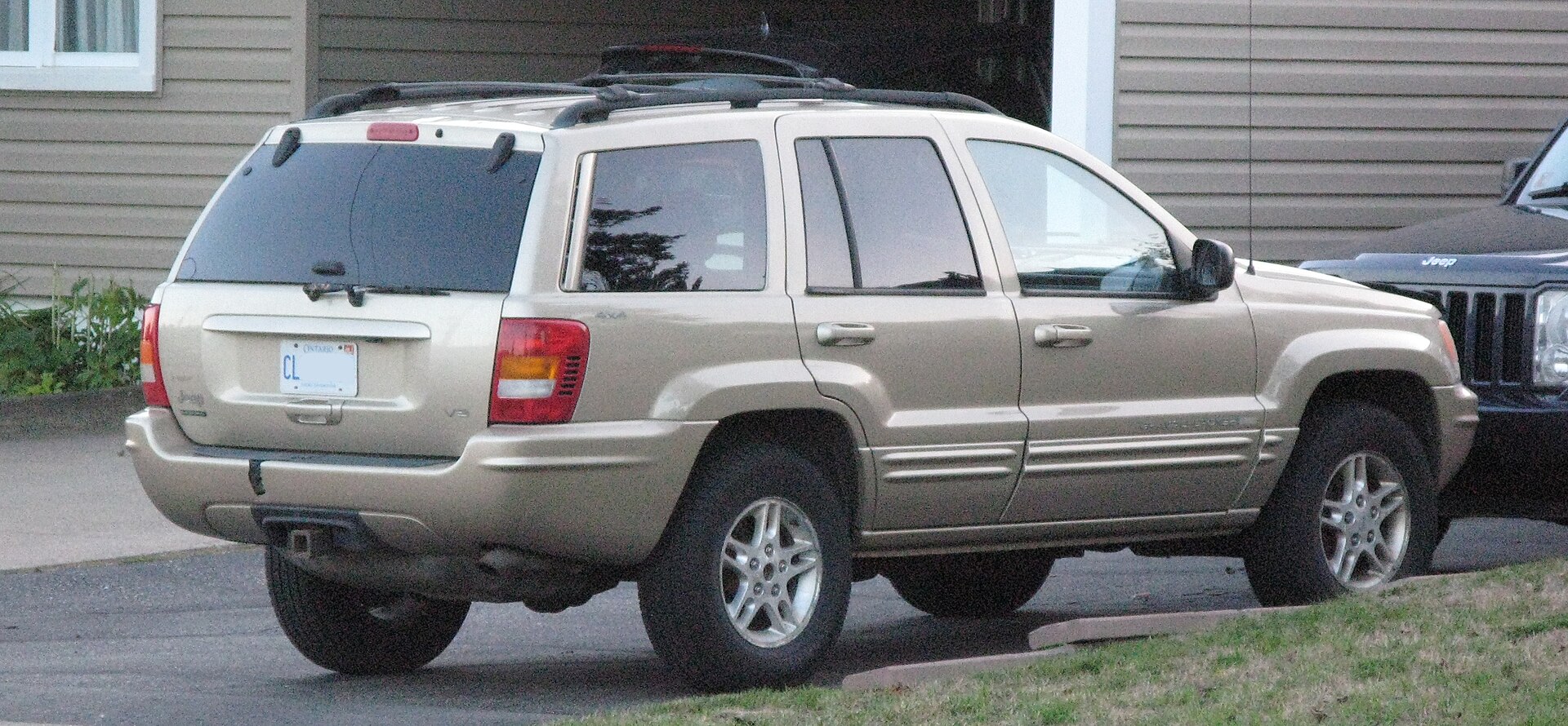 Jeep Grand Cherokee II (1999–2004) – rear view