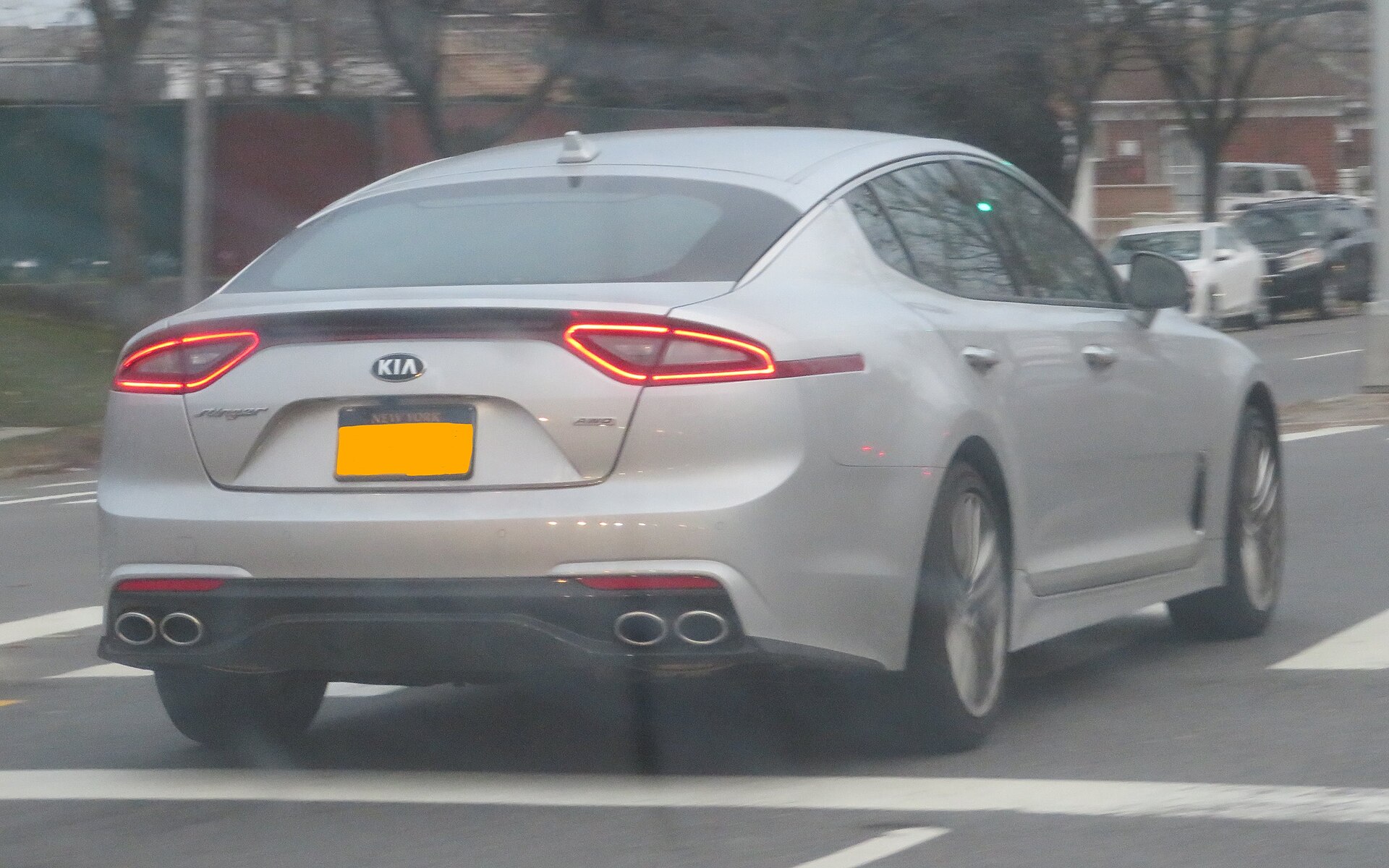 Kia Stinger (fastback) CK (2017–2023) – rear view