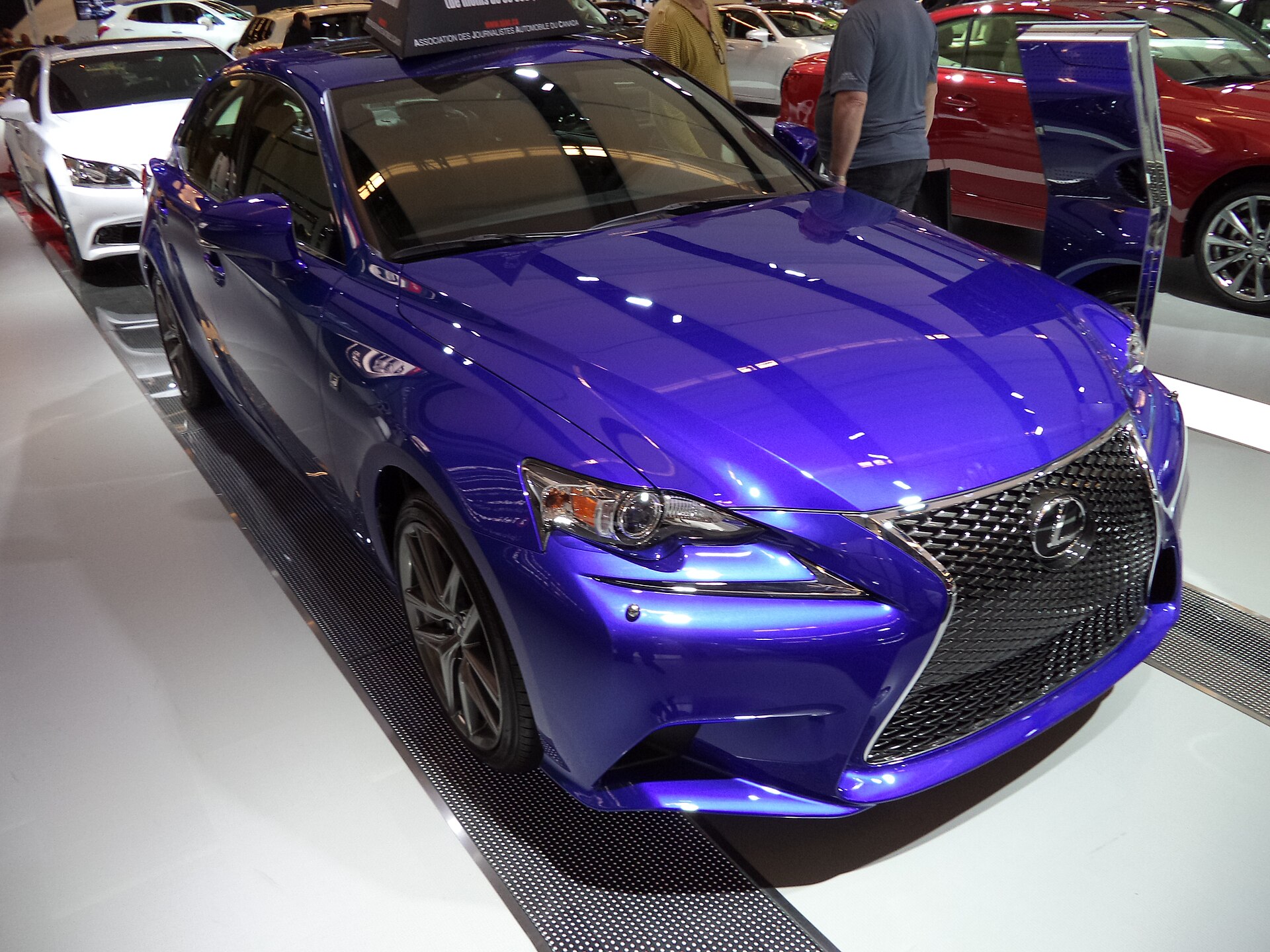 Lexus IS XE30 (2013–2020)