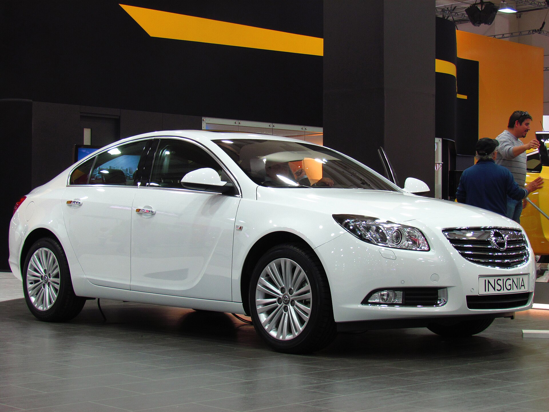 Opel Insignia (hatchback / sedan / Sports Tourer) A (G09) (2008–2017)