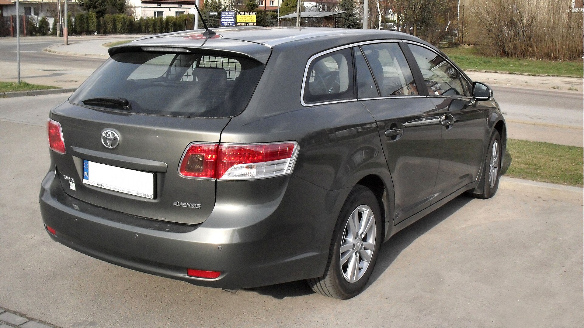 Toyota Avensis (sedan / Wagon) T27 (2008–2018)